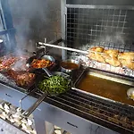 Chez Maman Hotel & Restaurant