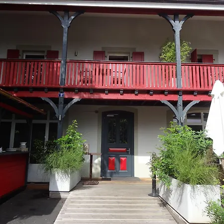 Chez Maman Hotel&restaurant Hotel 3*