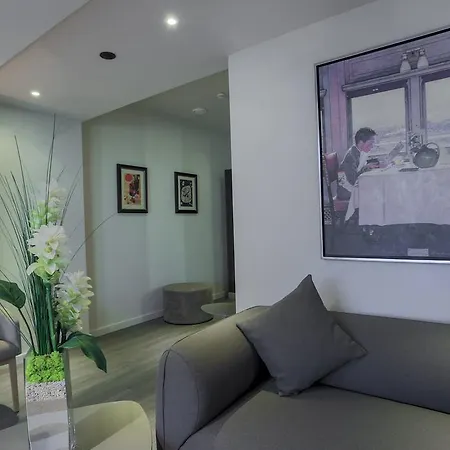Hotel Chez Maman 3*